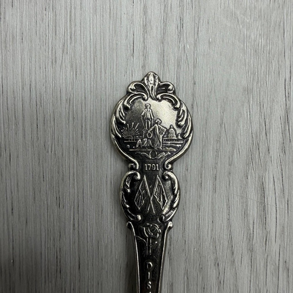 Washington DC Souvenir Spoon Capitol Bowl Dist of Columbia 1791 Seal vintage - Picture 2 of 4